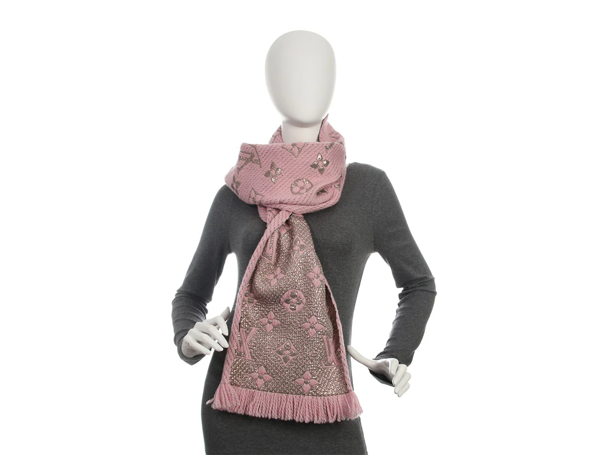 Louis Vuitton Pink and Metallic Silver Logomania Shine Scarf - Image 4