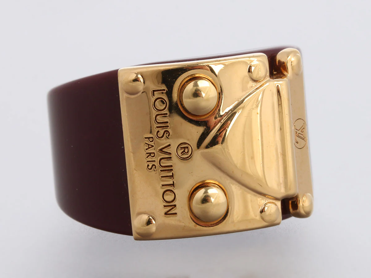 Louis Vuitton Maroon Lock Me Ring - Image 5