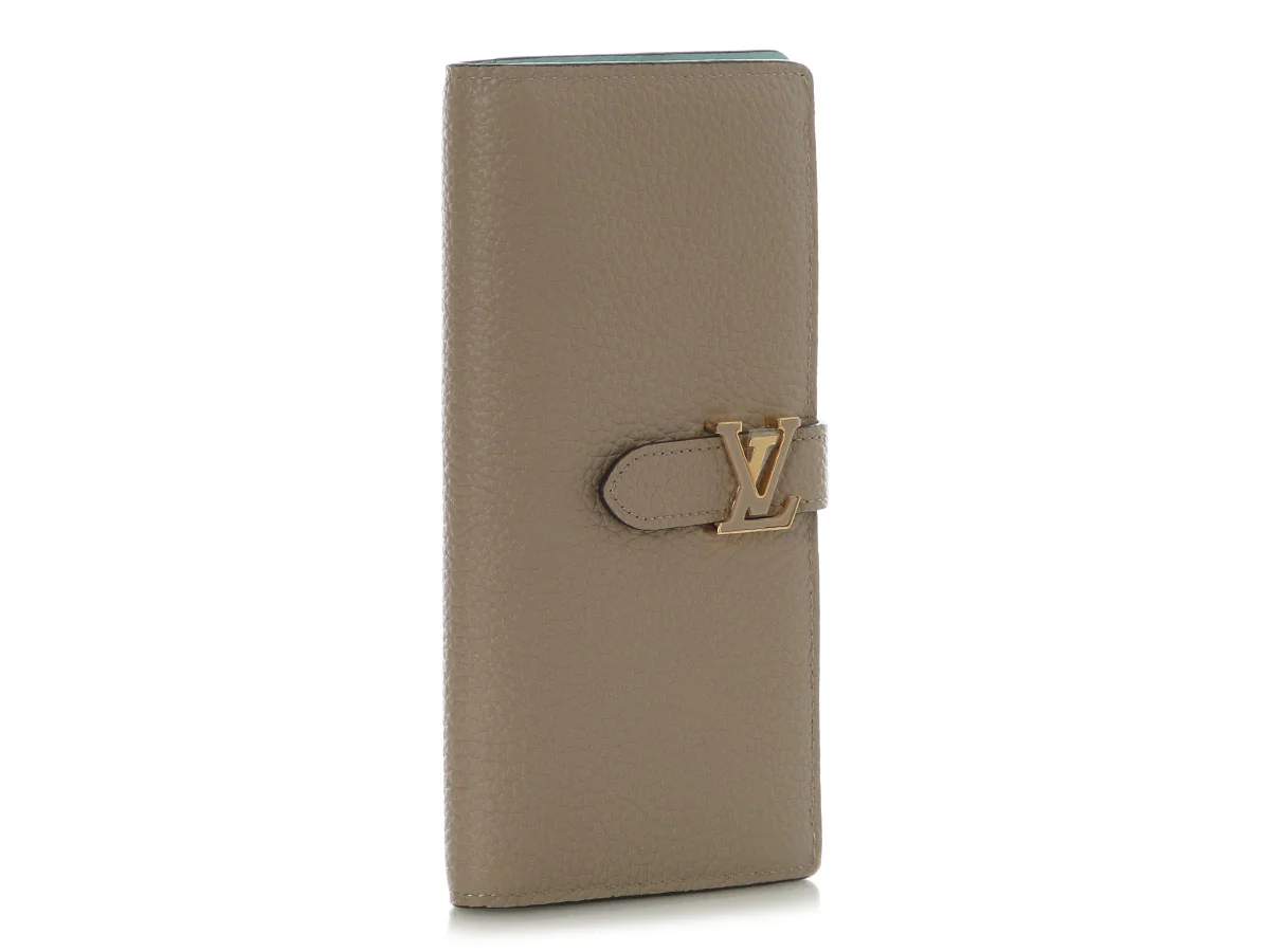 Louis Vuitton Beige Pebble Taurillon LV Vertical Wallet - Image 4