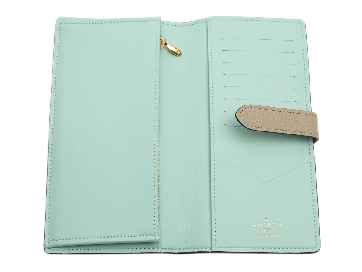 Louis Vuitton Beige Pebble Taurillon LV Vertical Wallet - Image 7
