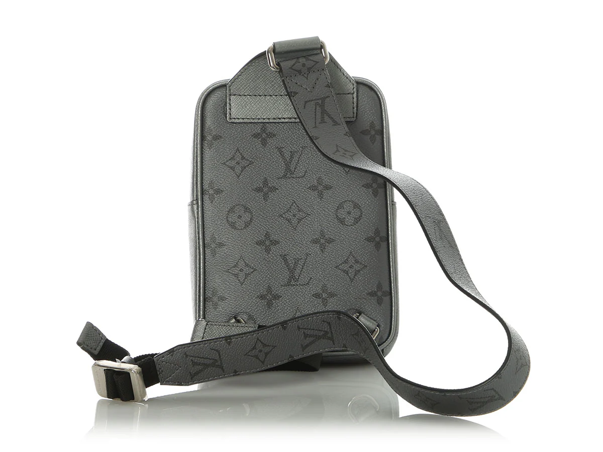Louis Vuitton Silver Taigarama Outdoor Slingbag - Image 4