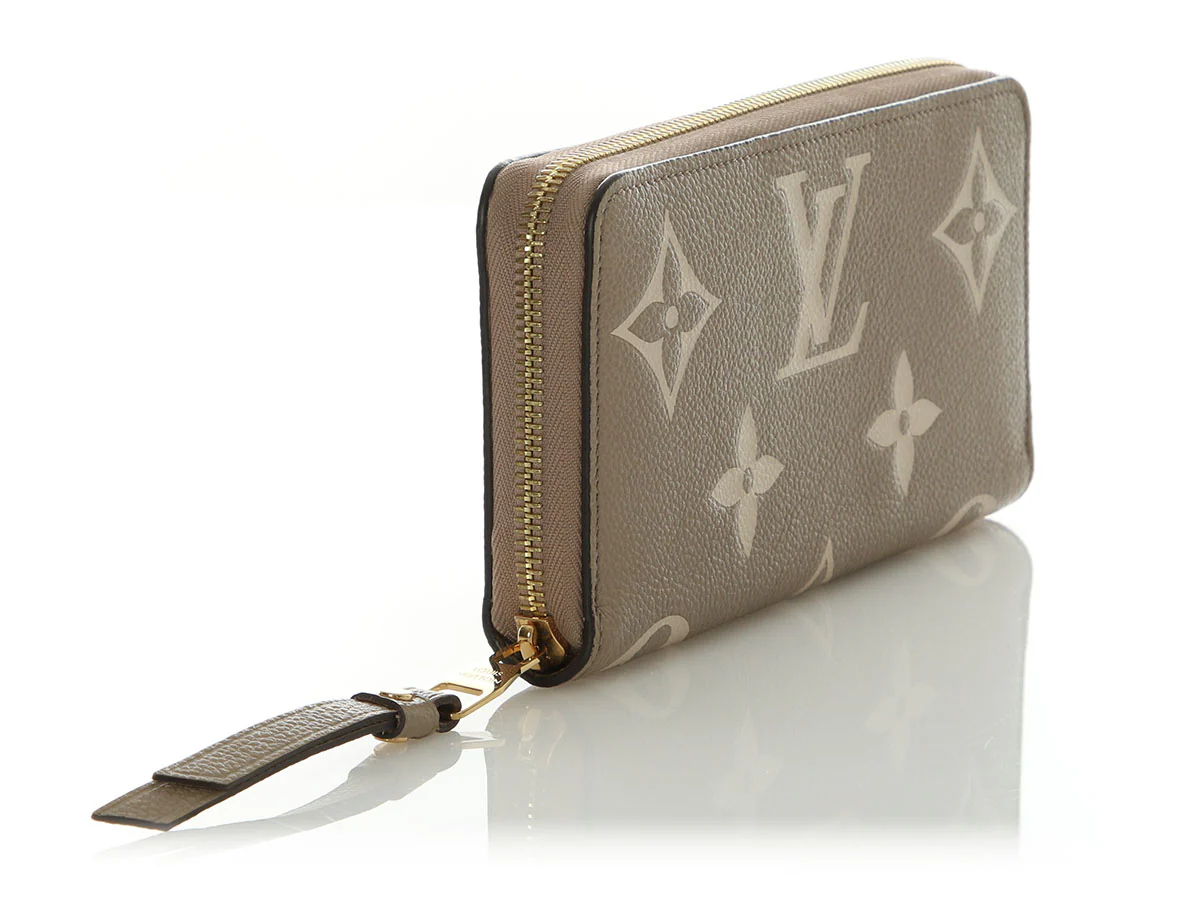 Louis Vuitton Dove and Cream Bicolor Monogram Empreinte Leather Zippy Wallet - Image 5