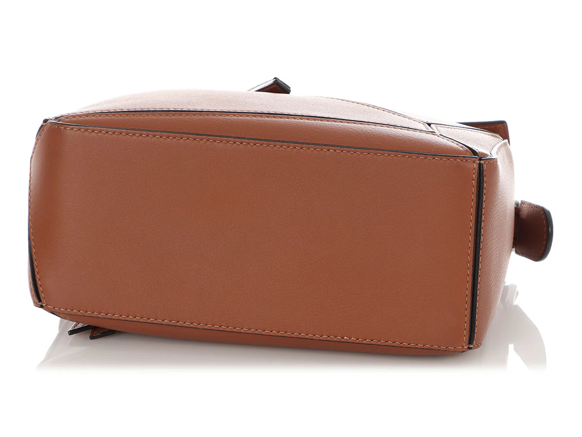 Loewe Small Tan Calfskin Puzzle Bag - Image 6