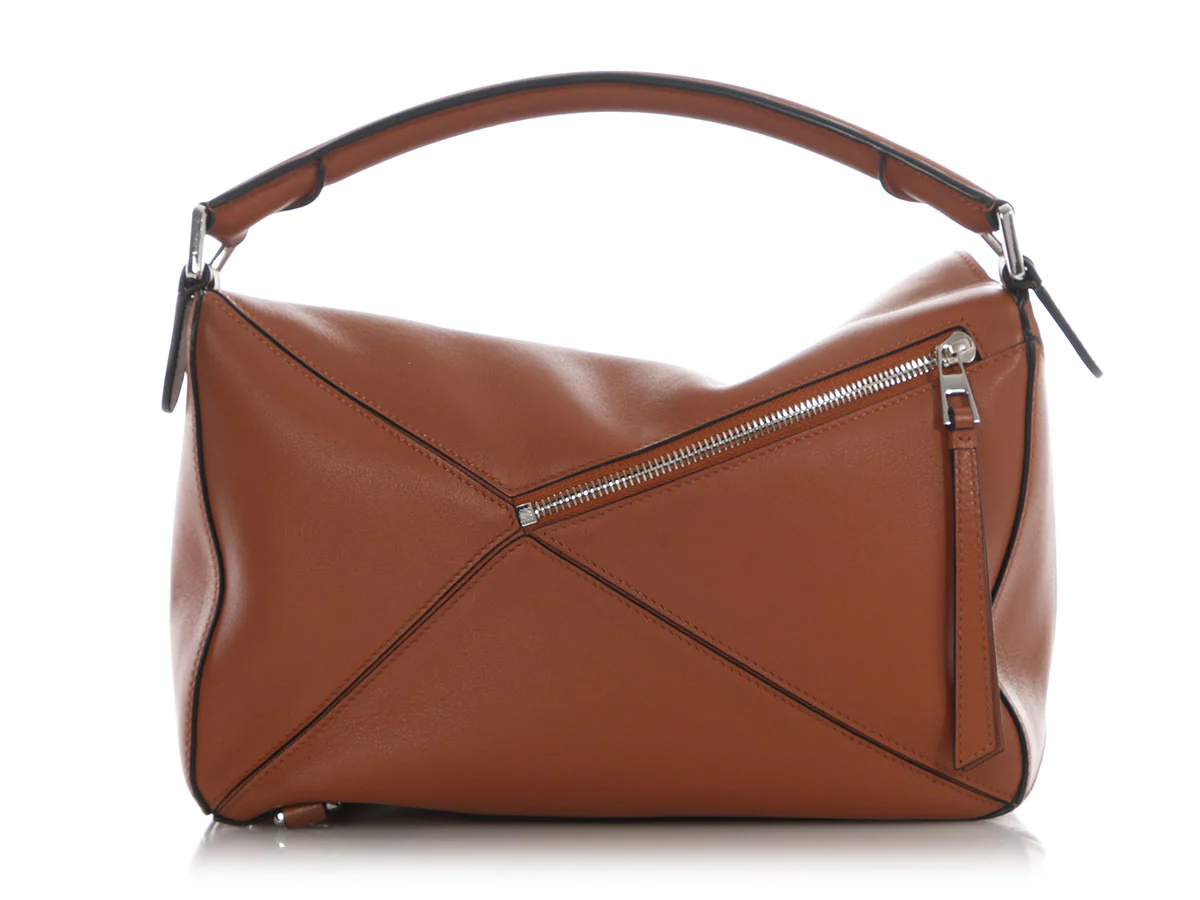 Loewe Medium Tan Puzzle Bag - Image 4