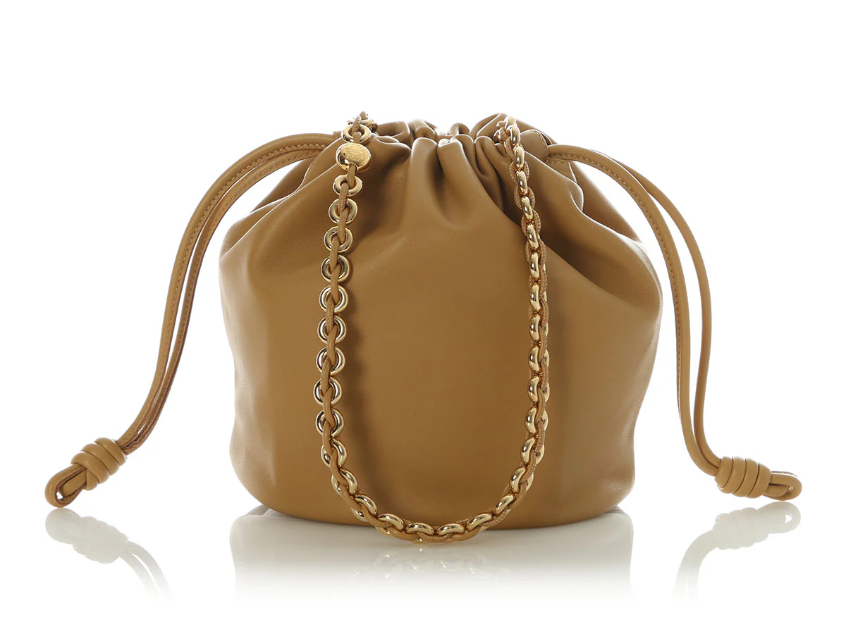 Loewe Medium Sahara Flamenco Bucket Bag - Image 4