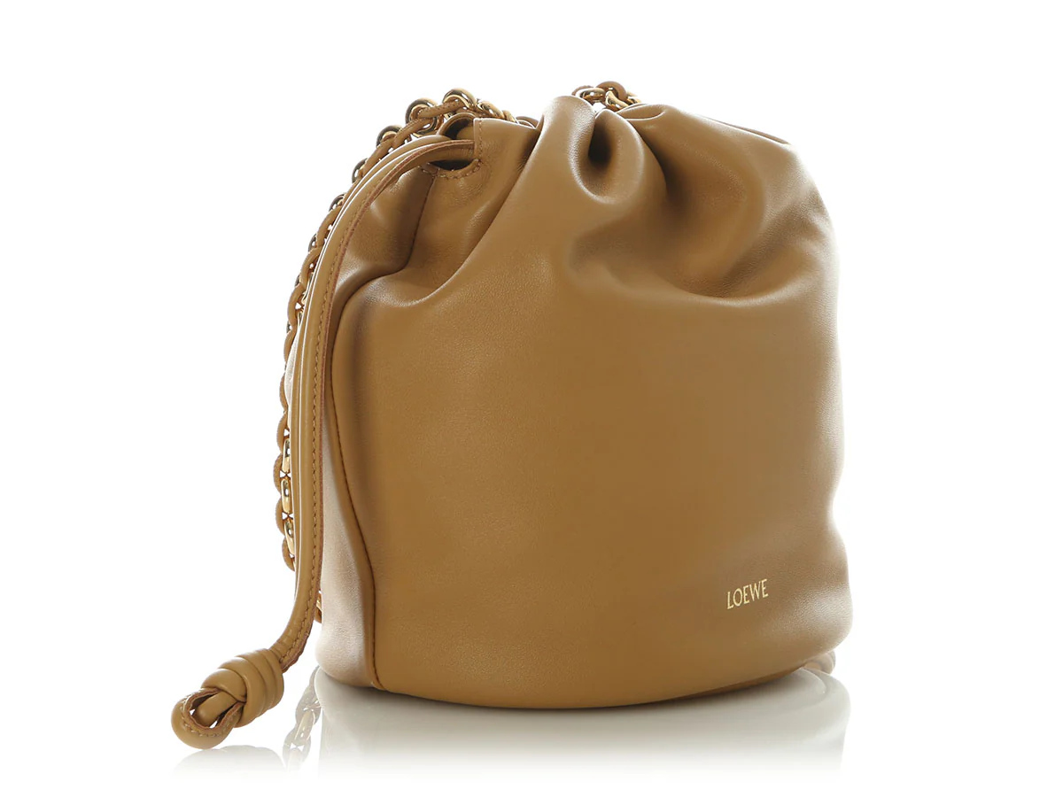 Loewe Medium Sahara Flamenco Bucket Bag - Image 5