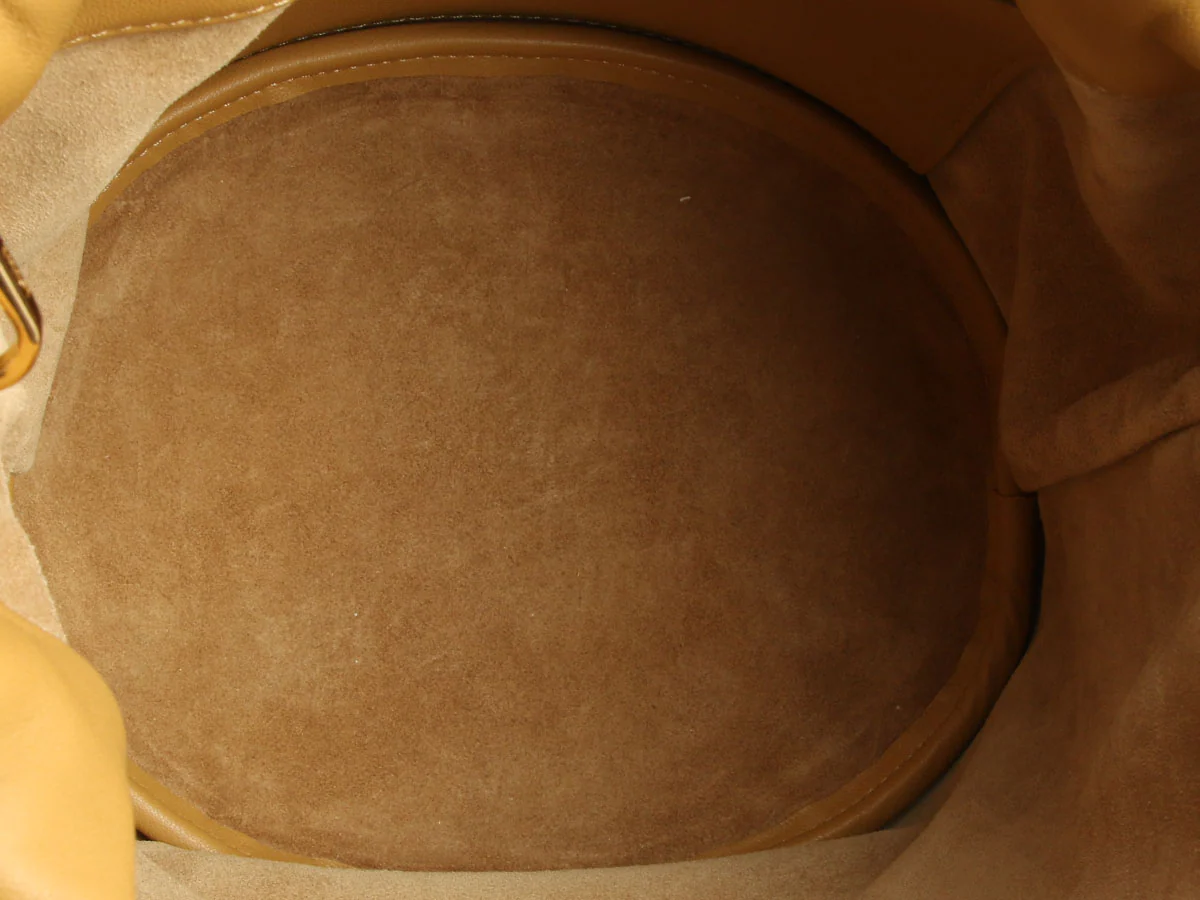 Loewe Medium Sahara Flamenco Bucket Bag - Image 8