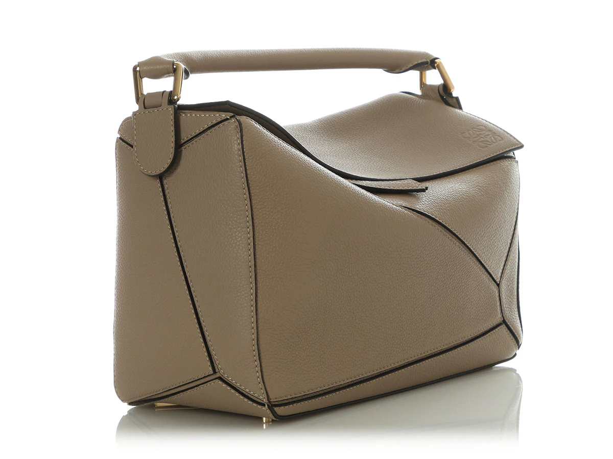 Loewe Medium Sand Puzzle Bag - Image 5