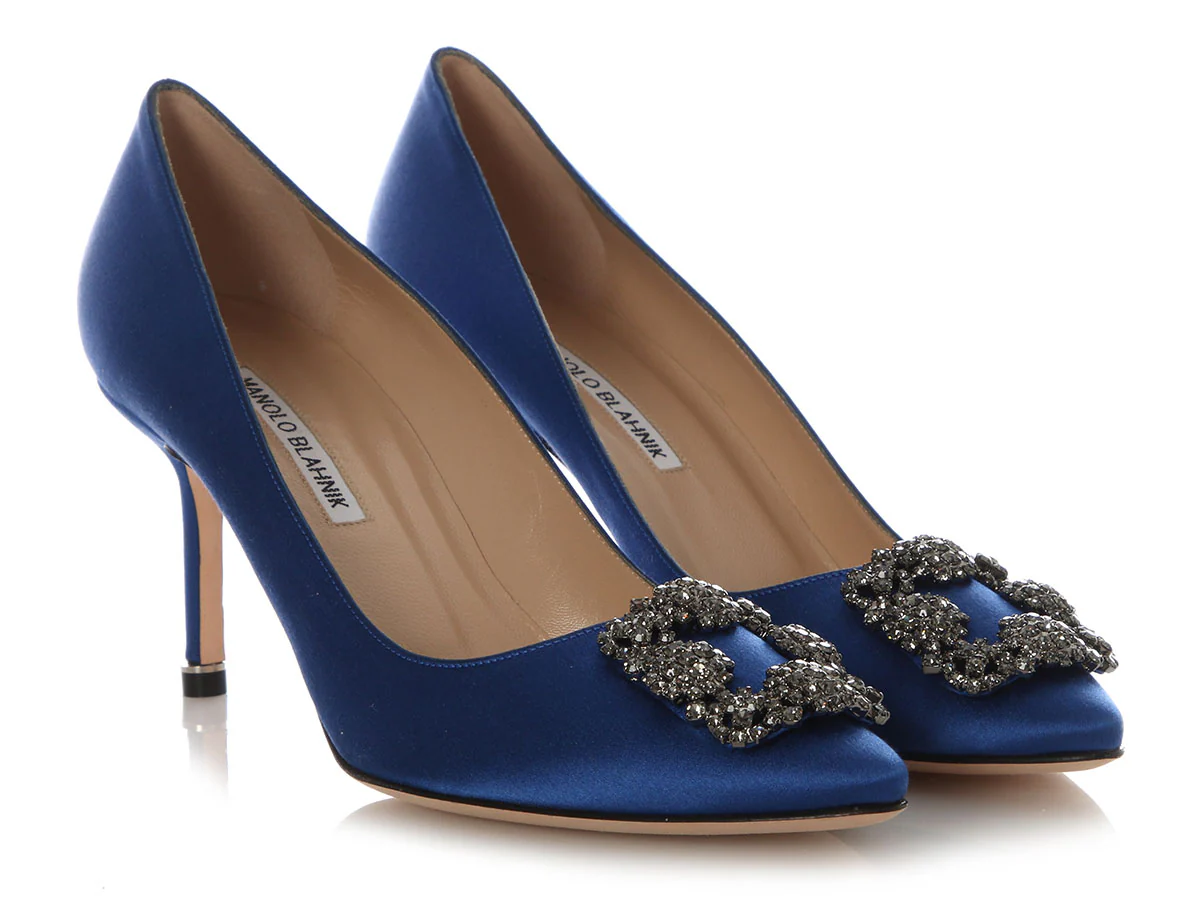 Manolo Blahnik Blue Satin Hangisi Pumps - Image 5