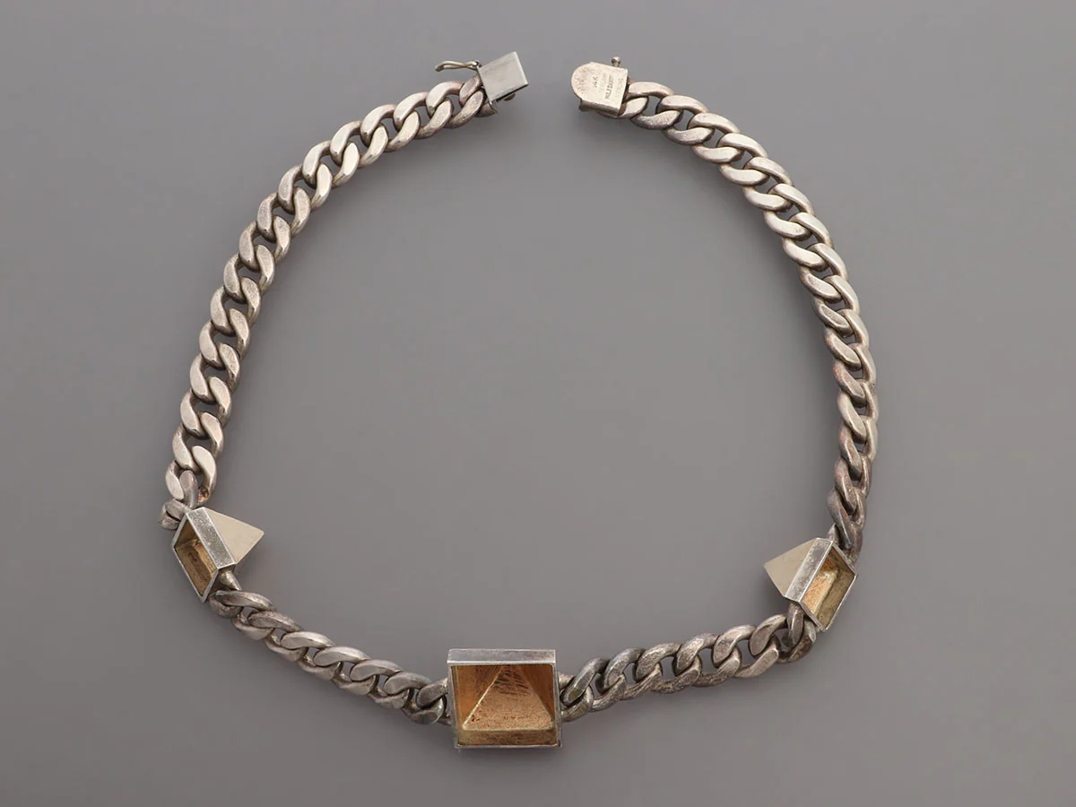 MJ Savitt Two-Tone Pyramid Choker - Image 3