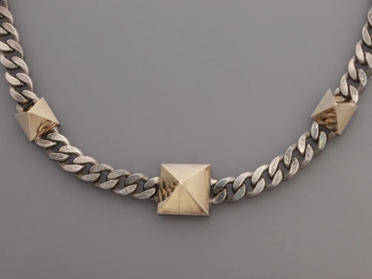 MJ Savitt Two-Tone Pyramid Choker - Image 5