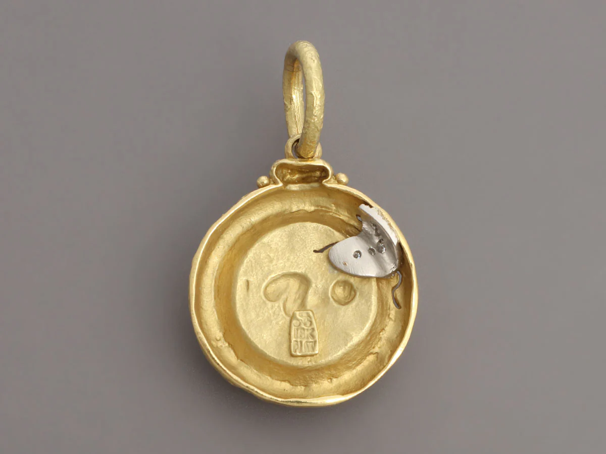 SeidenGang Two-Tone Diamond Cracked Medallion Pendant - Image 3