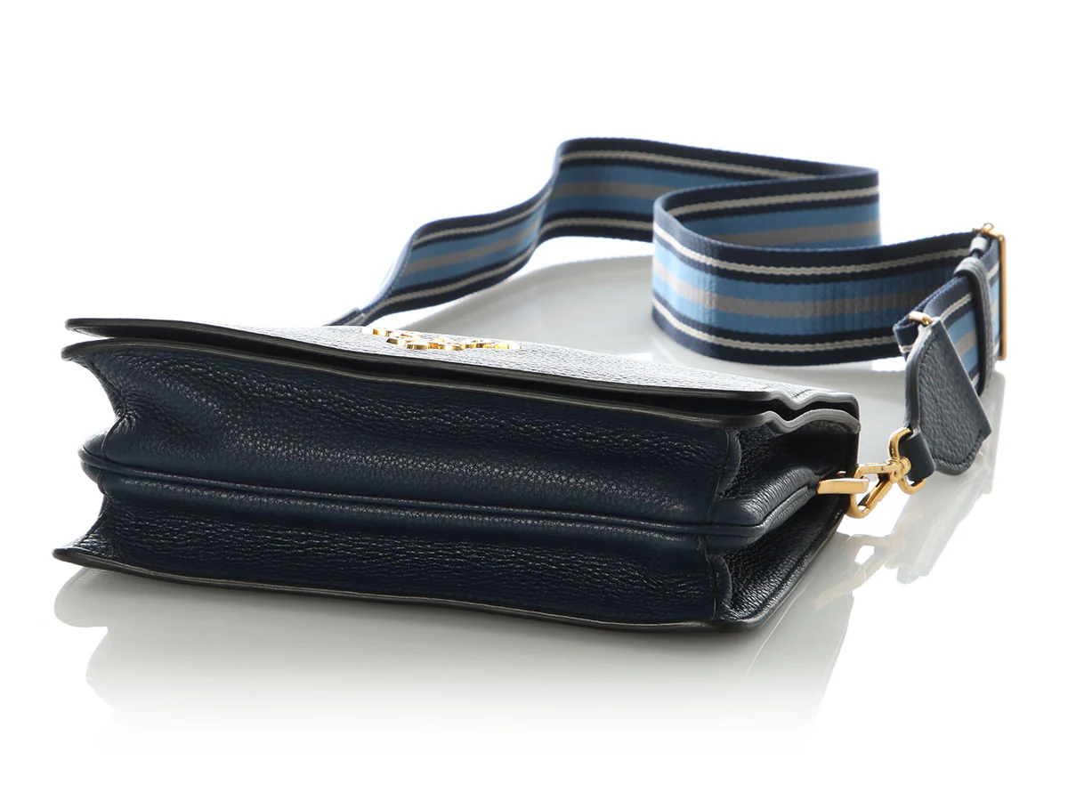 Prada Navy Daino Leather Shoulder Bag - Image 6