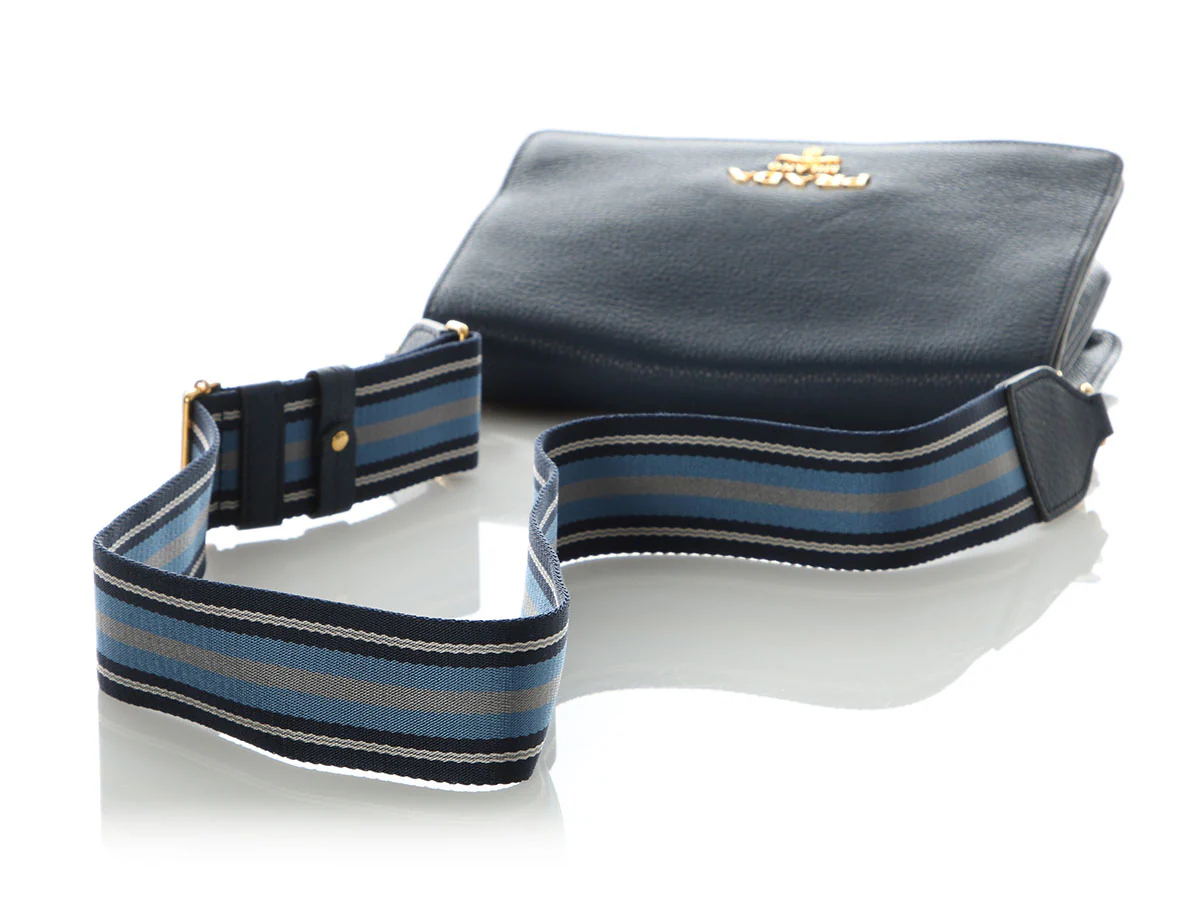 Prada Navy Daino Leather Shoulder Bag - Image 7