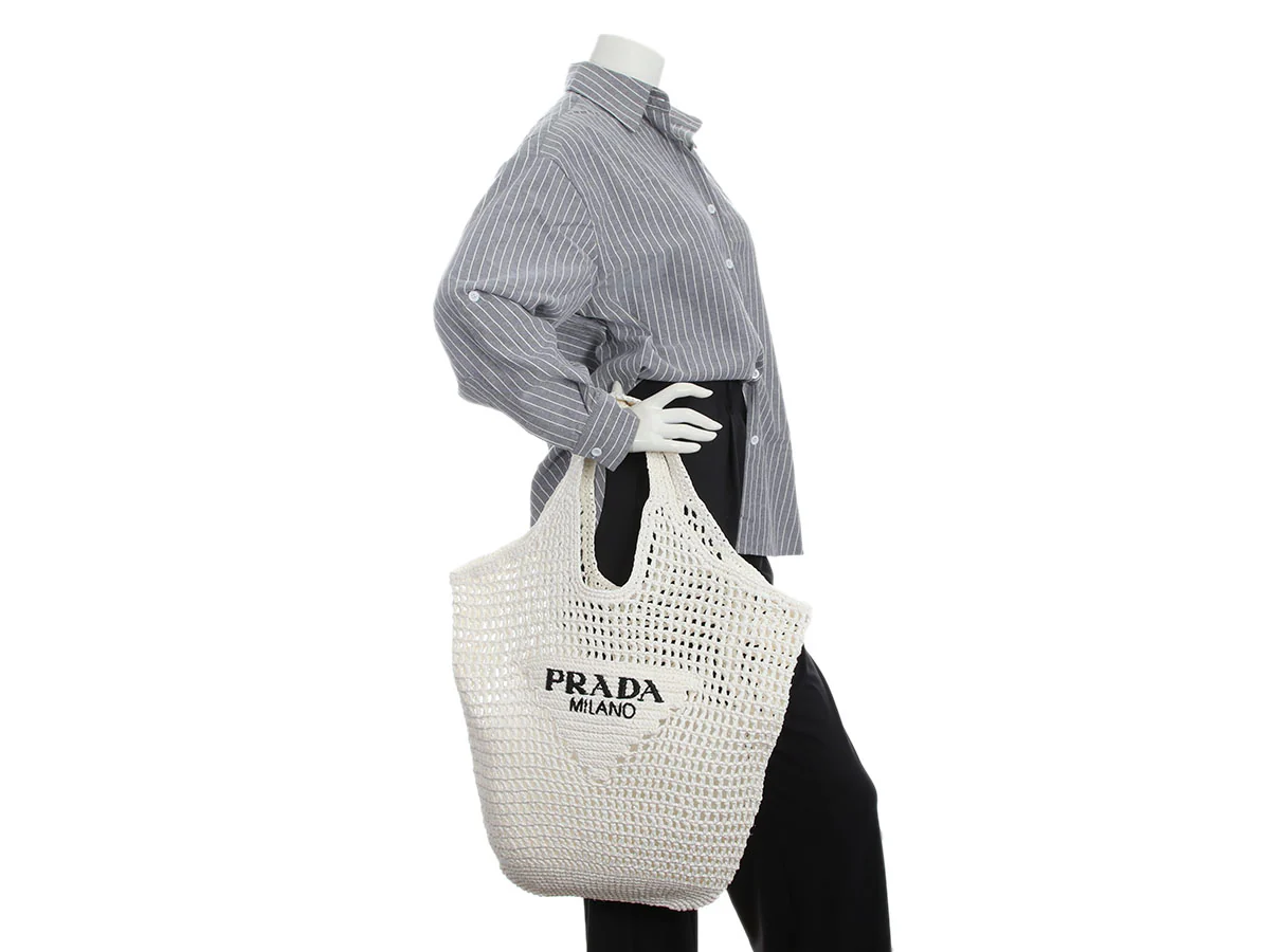 Prada white woven raffia tote - Image 9