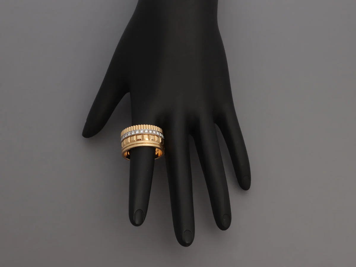 Boucheron Large Two-Tone Quatre Radiant Diamond Band Ring - Image 6