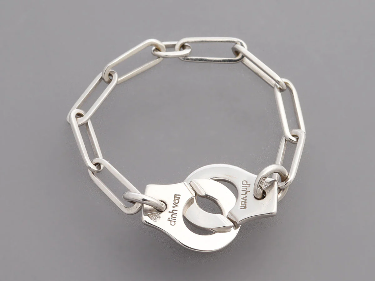 Dinh Van 18K White Gold Menottes R7 Chain Ring - Image 4