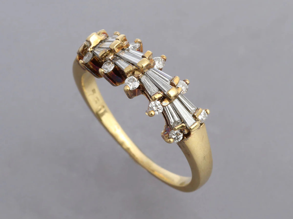 18K Yellow Gold Diamond Ring - Image 3