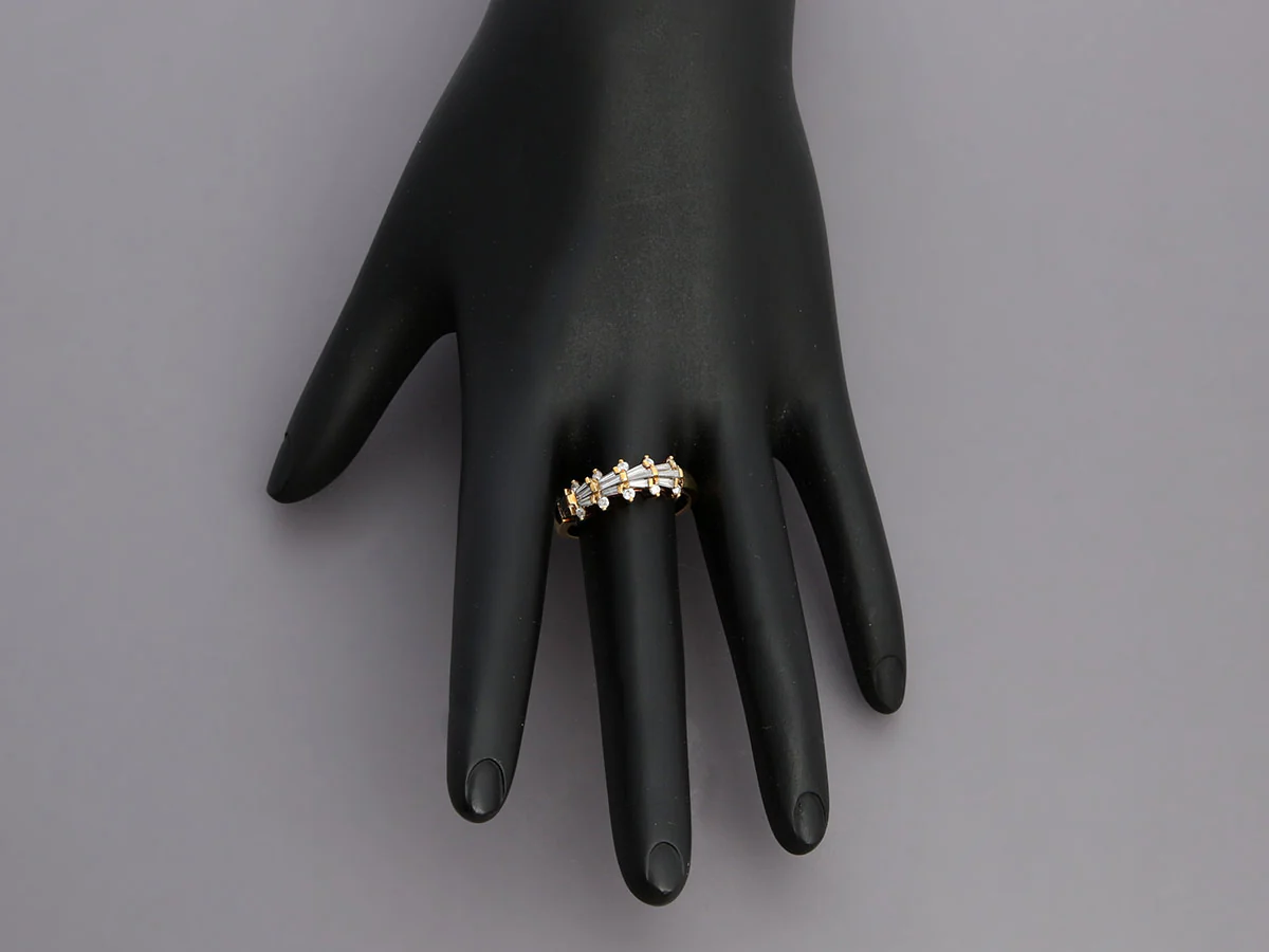 18K Yellow Gold Diamond Ring - Image 6