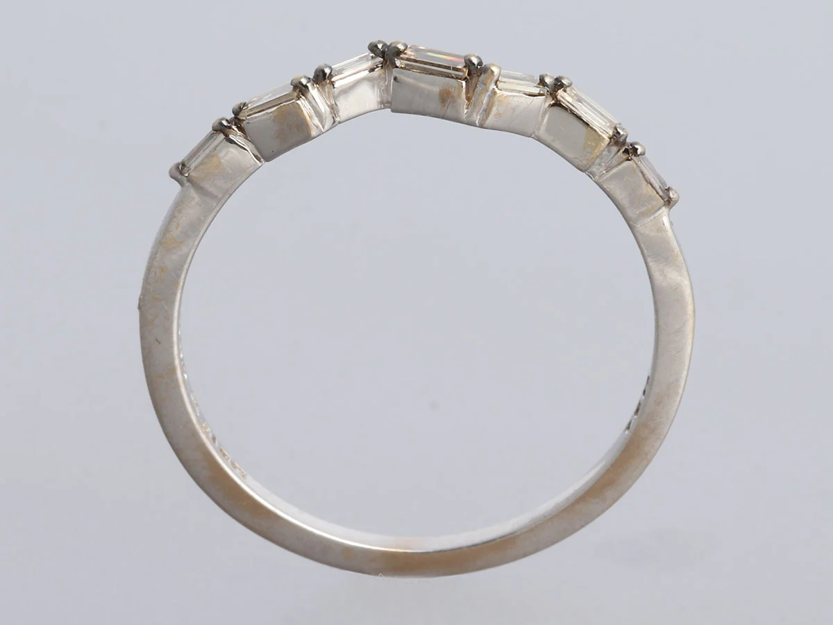Suzanne Kalan 18K White Gold Baguette Diamond Skinny Band Ring - Image 3
