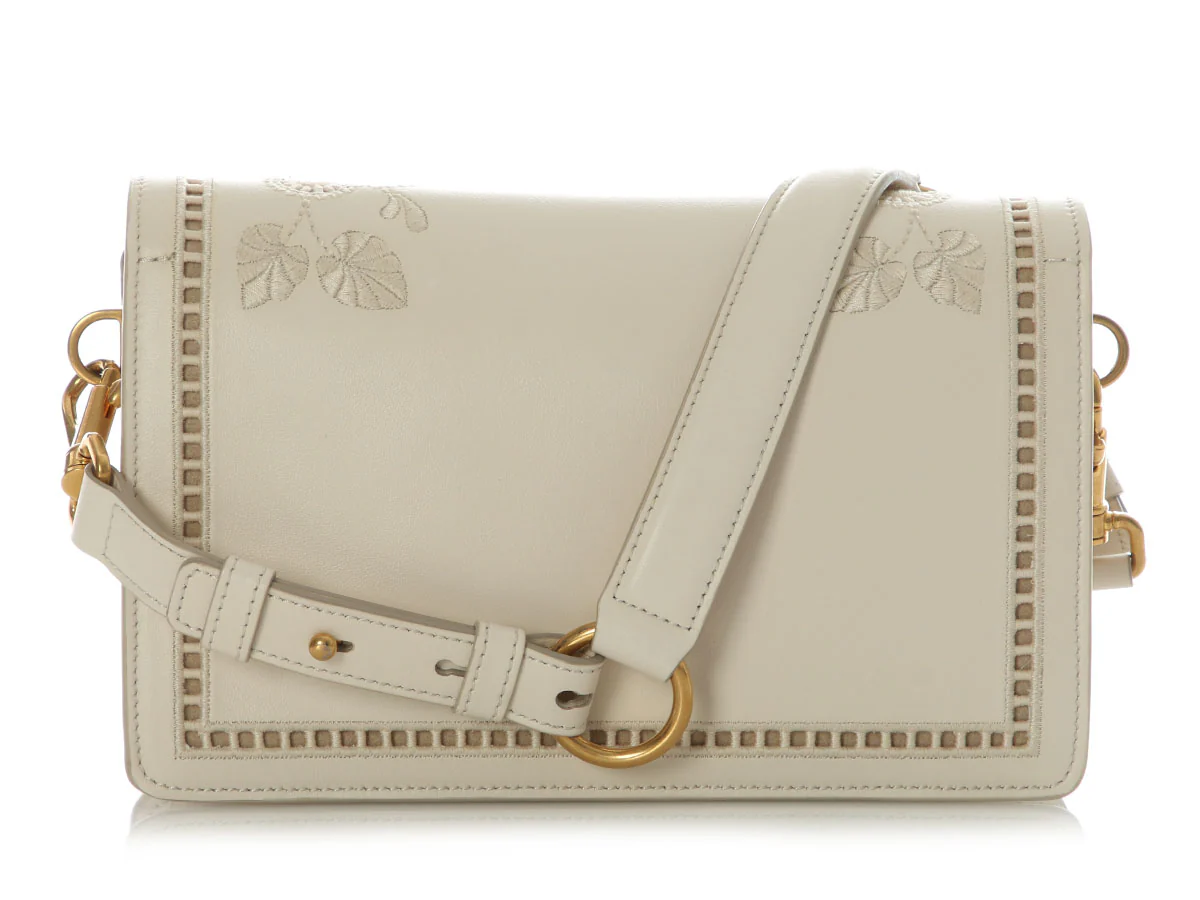 Tod's White Embroidered T Timeless Flap - Image 4