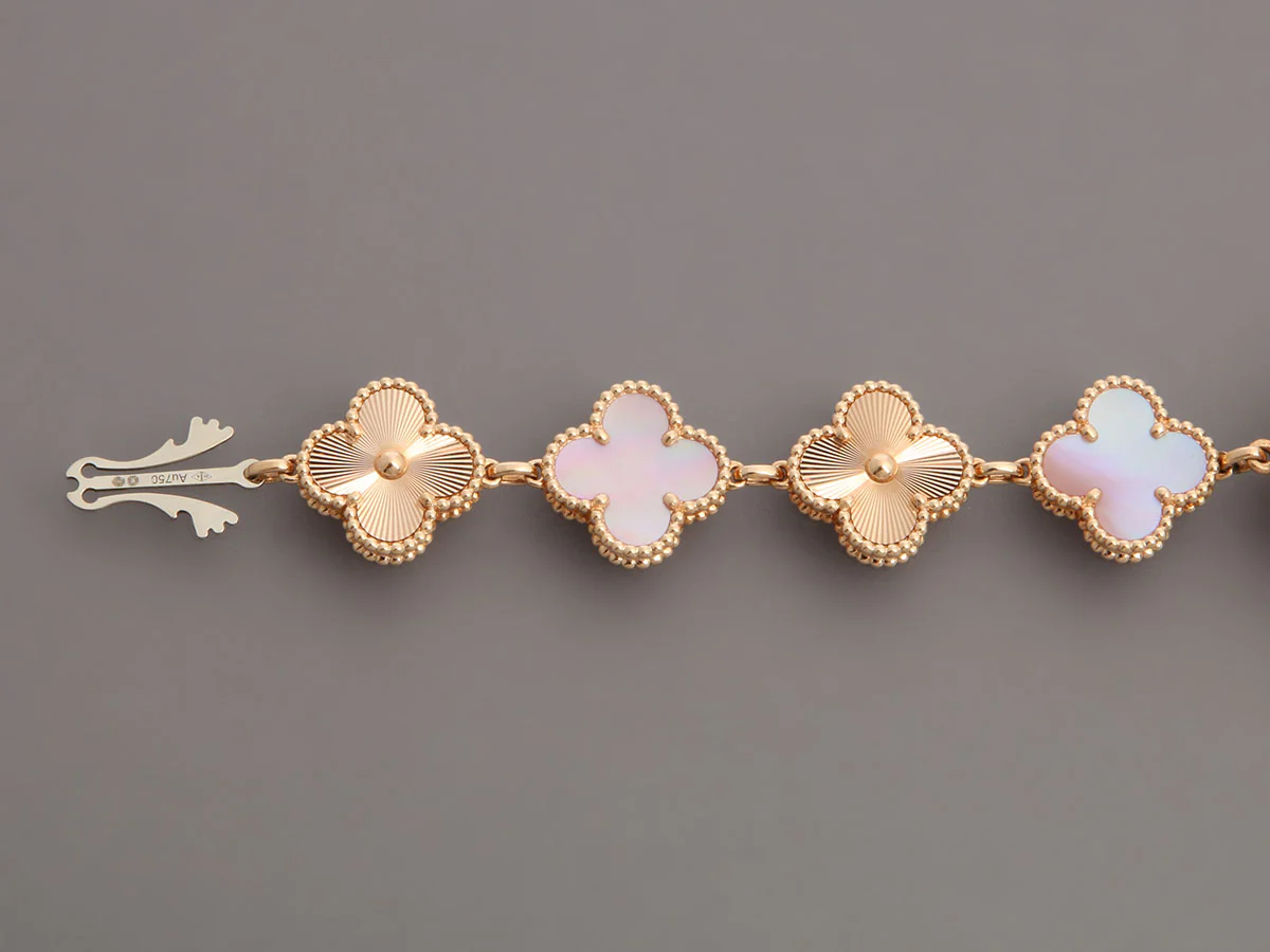 Van Cleef & Arpels 18K Rose Gold Mother of Pearl Sweet Alhambra Watch 23mm - Image 3