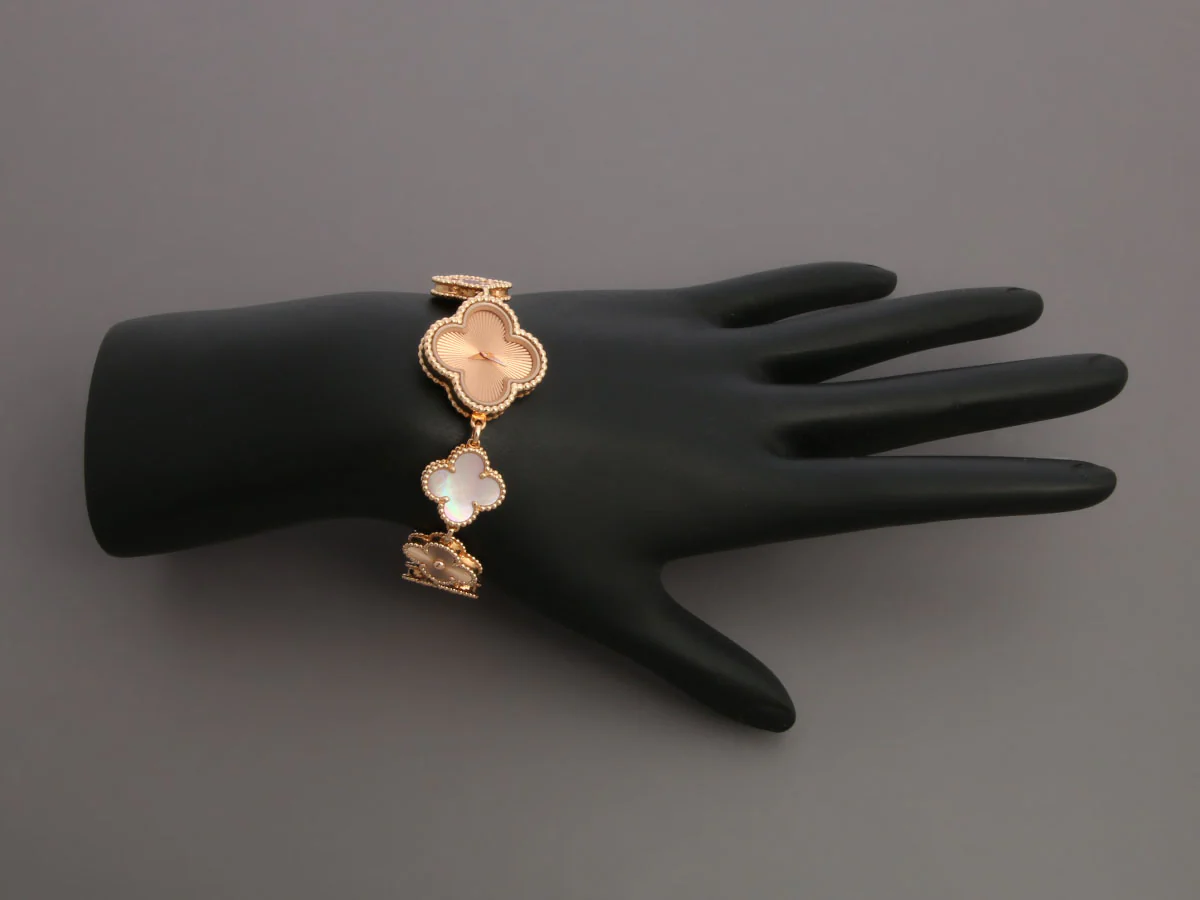 Van Cleef & Arpels 18K Rose Gold Mother of Pearl Sweet Alhambra Watch 23mm - Image 7